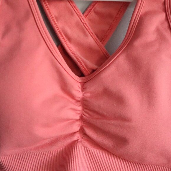 Alphalete Women's S Pink‎ V-Neck Ruched Racerback Stretch Activewear Sports Bra - Picture 4 of 9